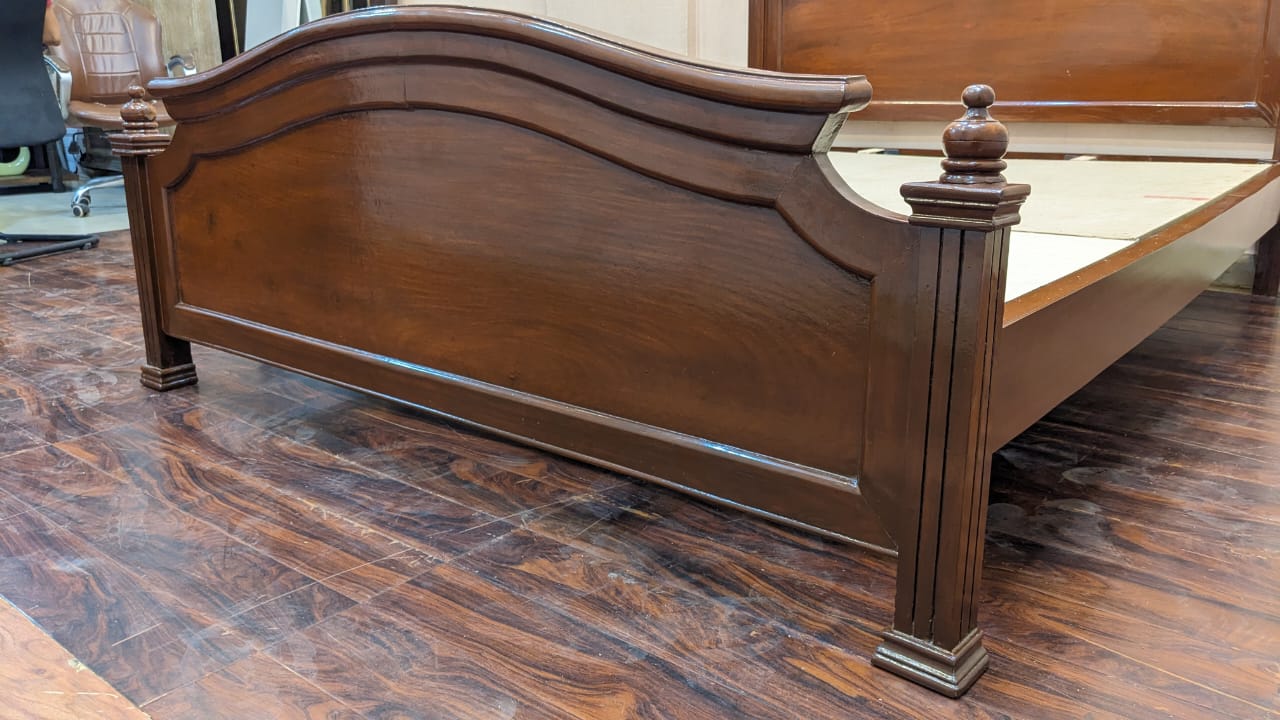 Sheesham Wood Queen Size Bed