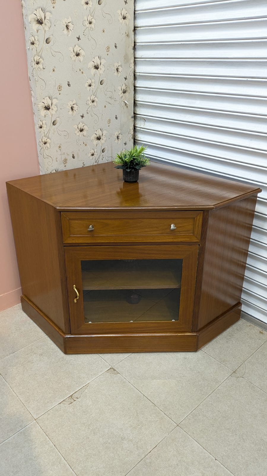Corner Cabinet
