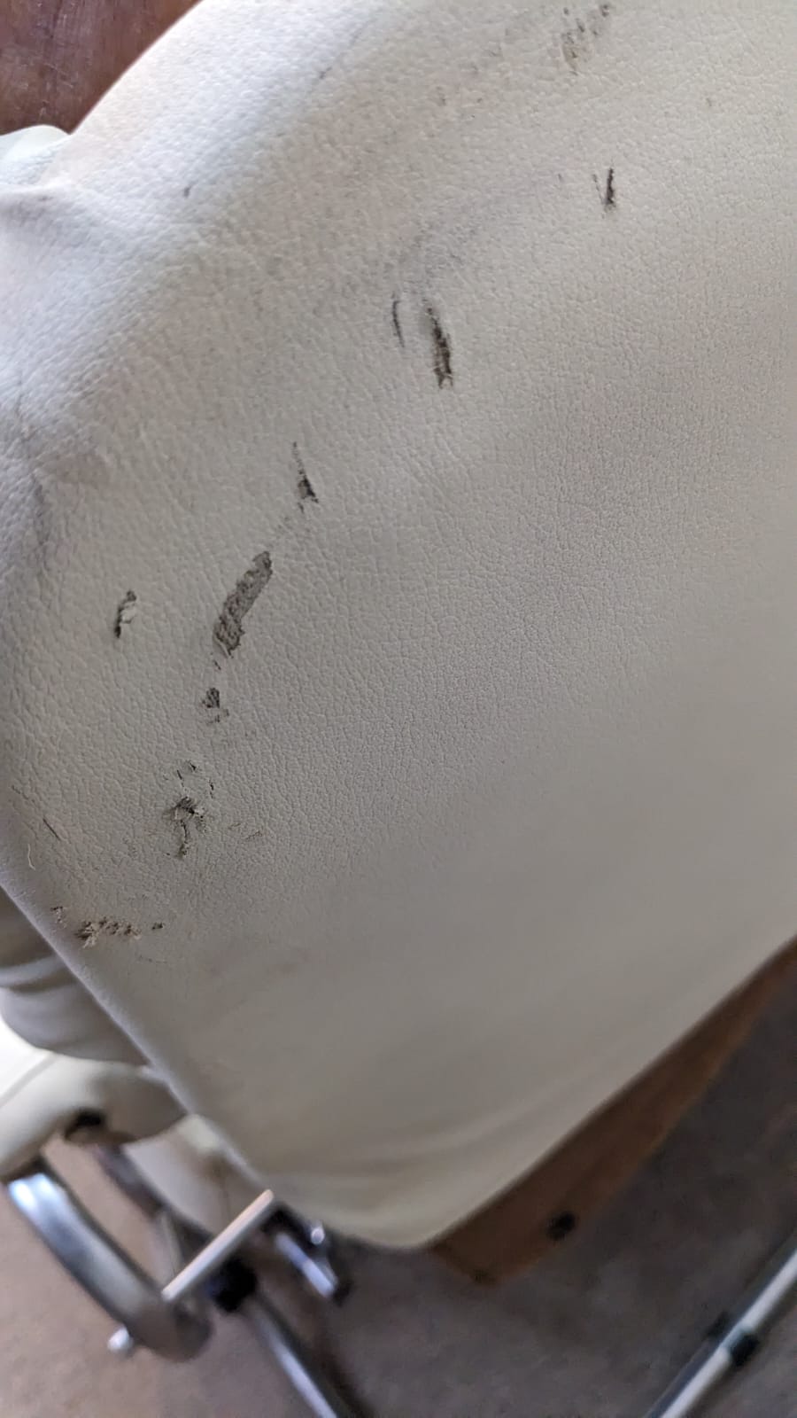 ✨ Imported Vintage ✨ Reclining Chair with Footrest