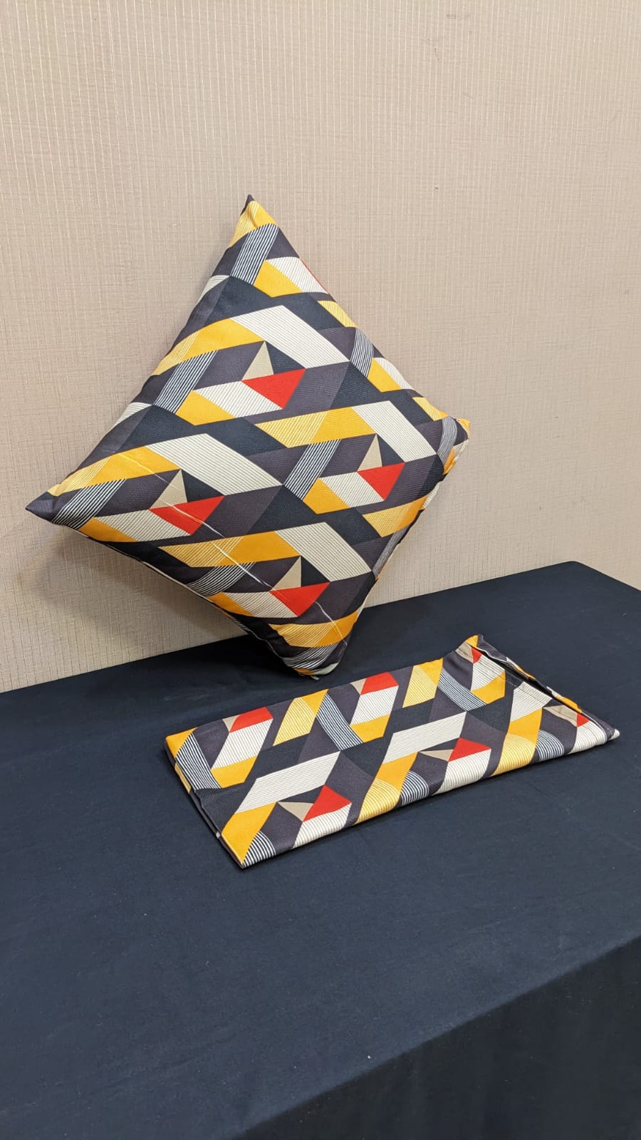 New Sofa Cushion Cover