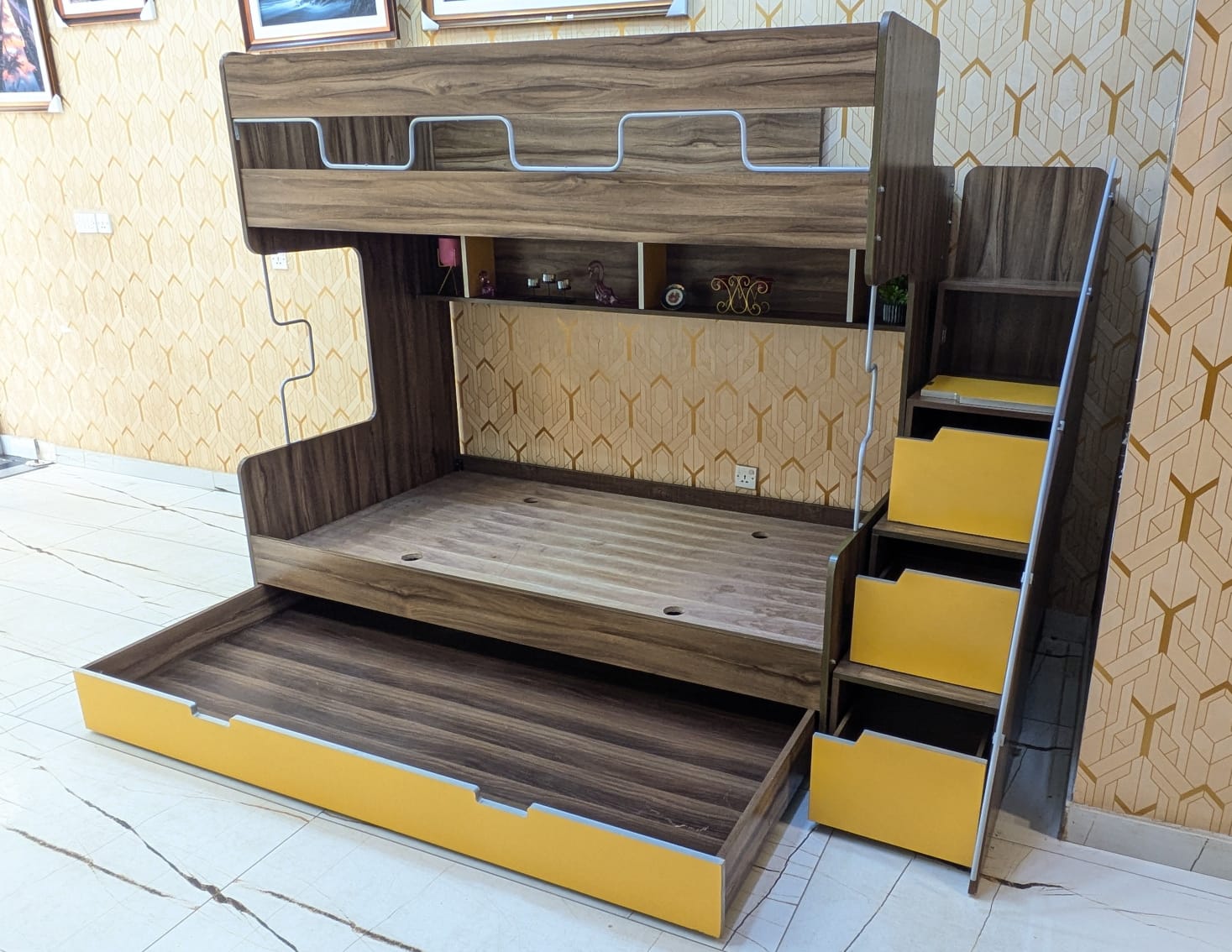 Interwood Wilson Triple Bunk Bed