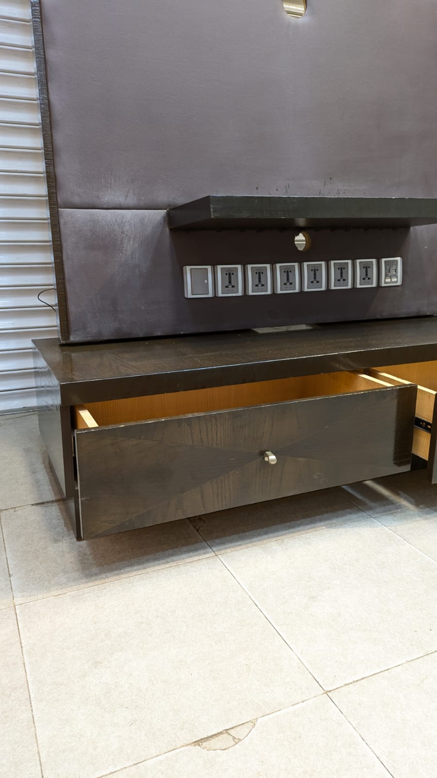 Modern Design TV Wall Unit