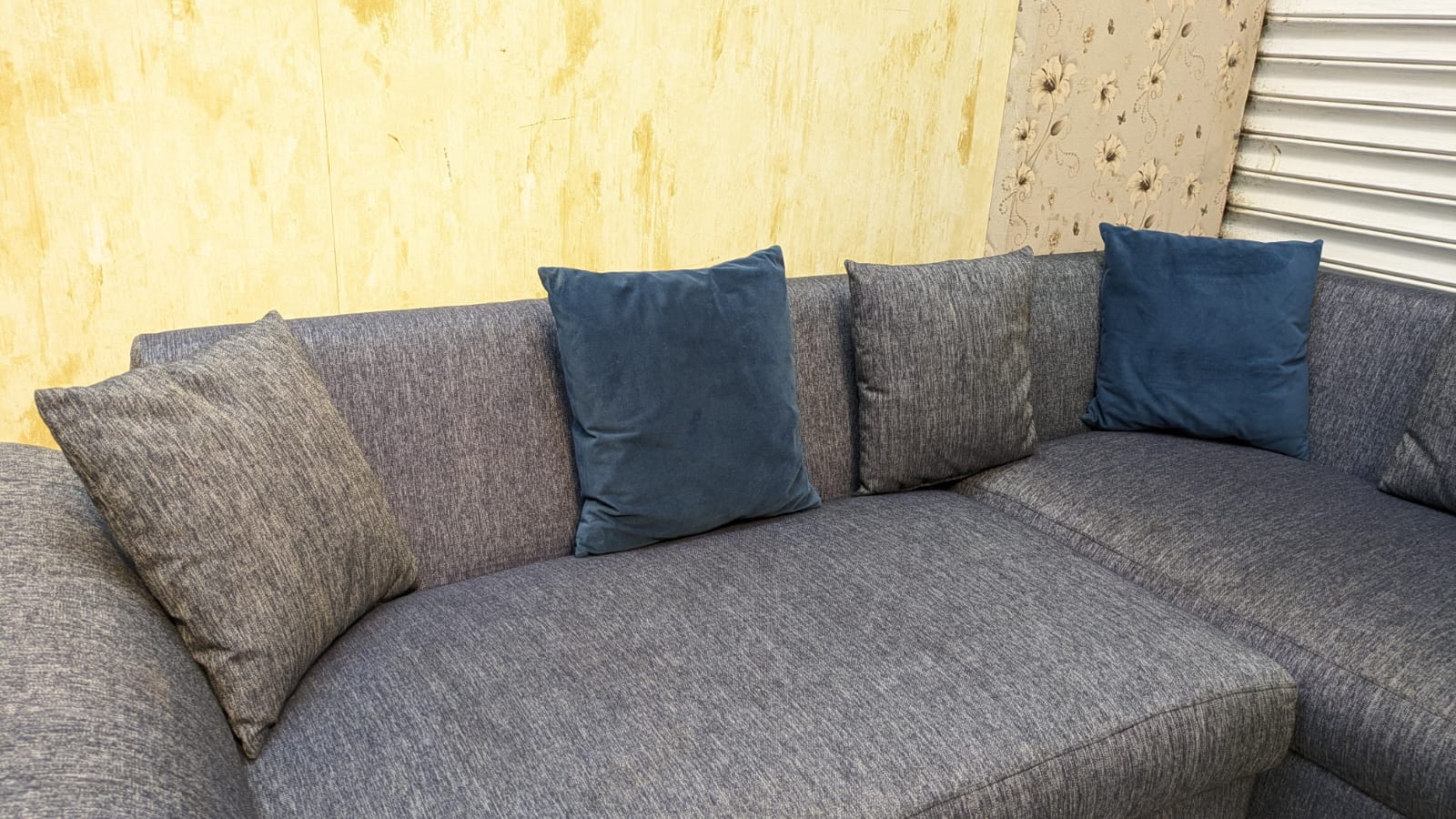 5 Seater L Shape Sofa Set