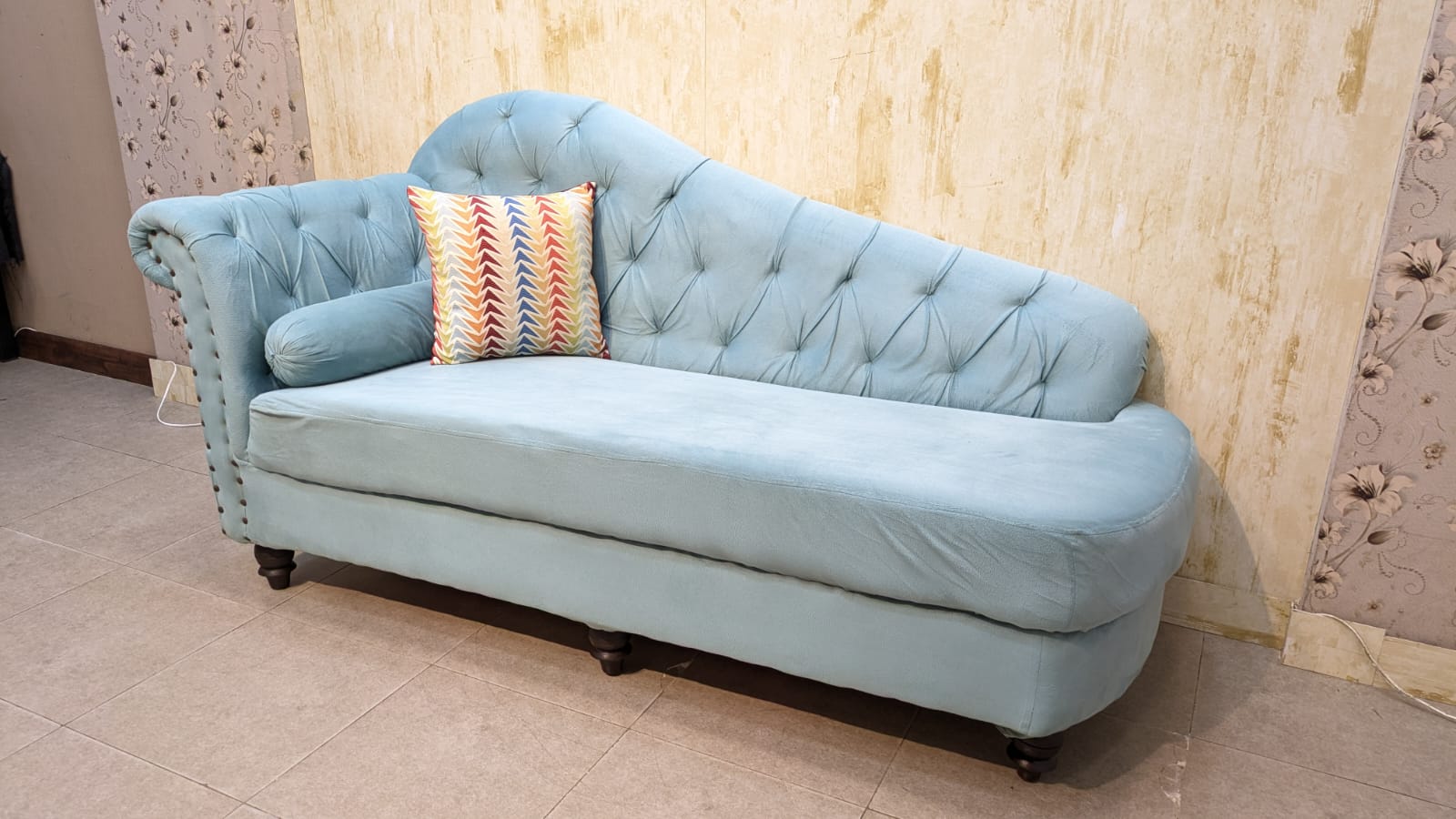 2.5 Seater Divan