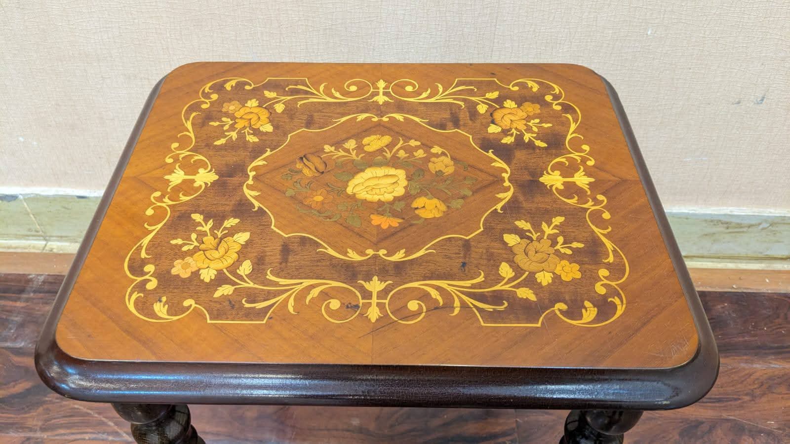 🔥Antique Imported Italian🔥 Nesting Wooden Modern Marquetry Classic Table