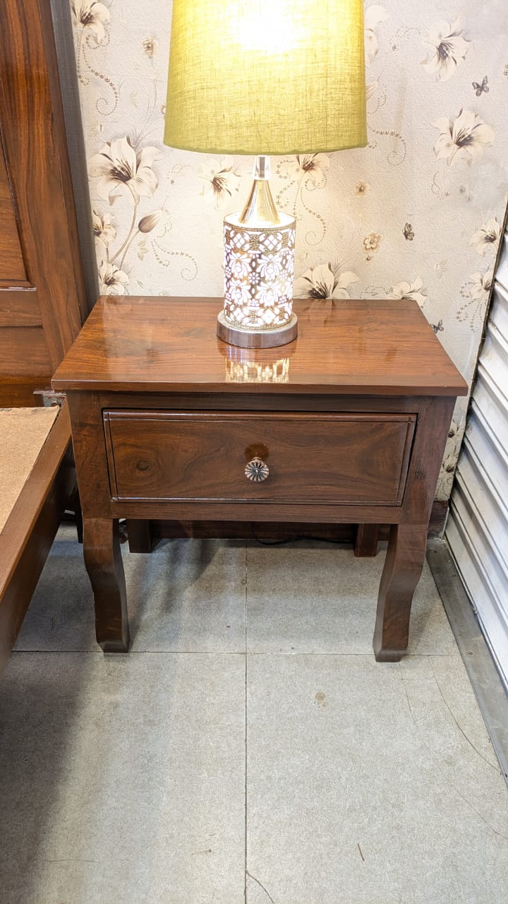 Solid Sheesham Wood Pair Of Single Beds with 2 Side Tables
