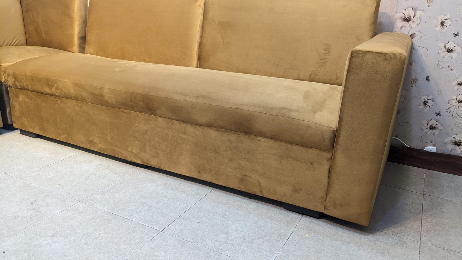 Comfortable 6 Seater L Shape Sofa Set