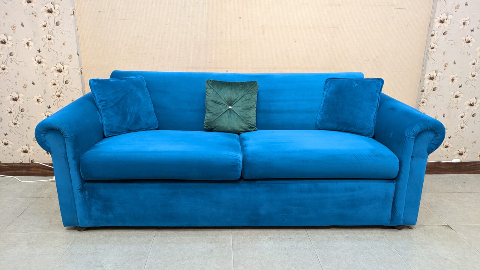 Super Comfortable 3 Seater Sofa