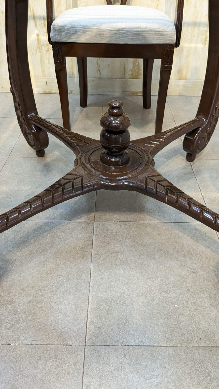 Premium Solid Sheesham Wood 4 Seater Dining Table