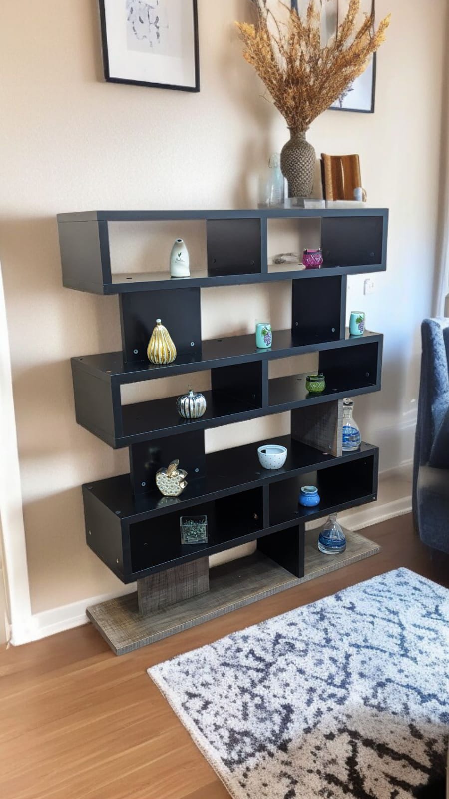 ✨ Imported ✨ Display Shelf