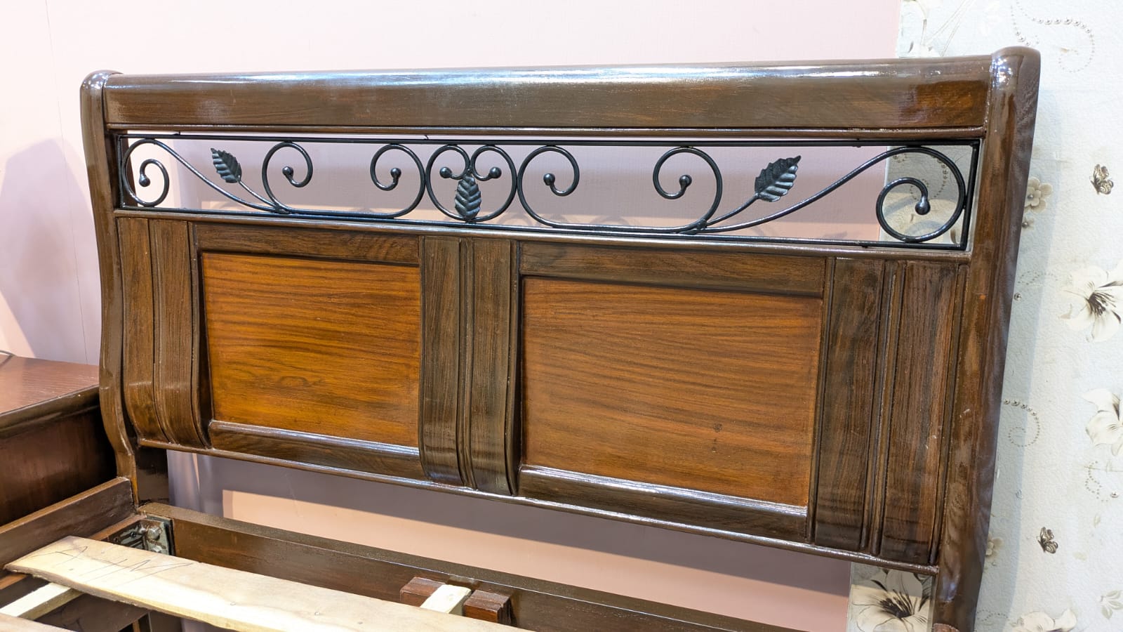 Solid Sheesham Wood pair Of Single Bed