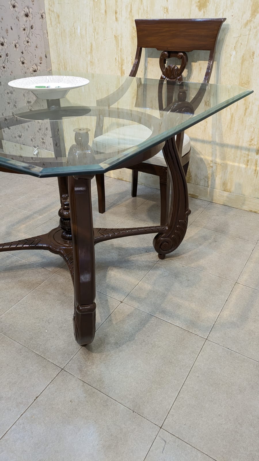 Premium Solid Sheesham Wood 4 Seater Dining Table