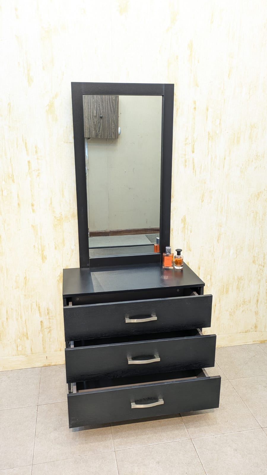 Habitt Carter King Size Bed With 2 Side Tables and Dressing Table