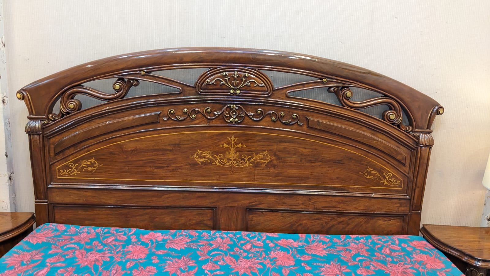 Solid Sheesham Wood King Size Bed Set