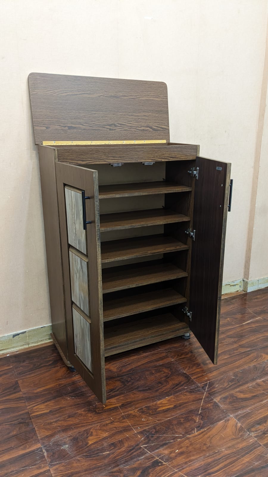 Brand New Shoe Rack