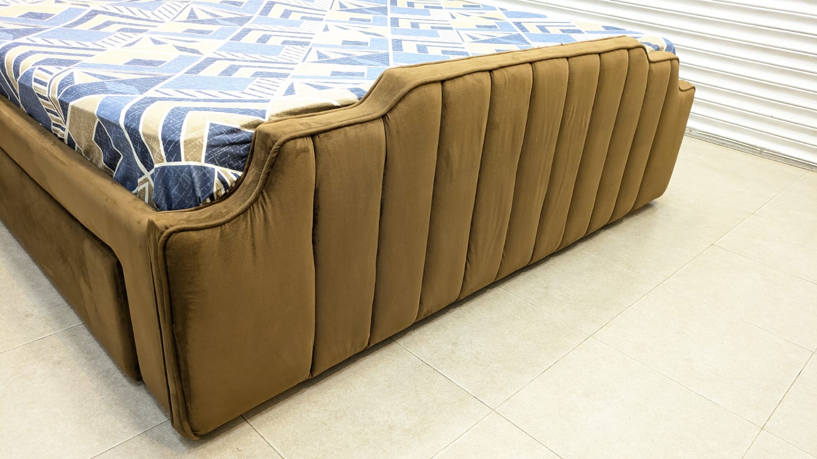 Modern Design King Size Bedroom Set