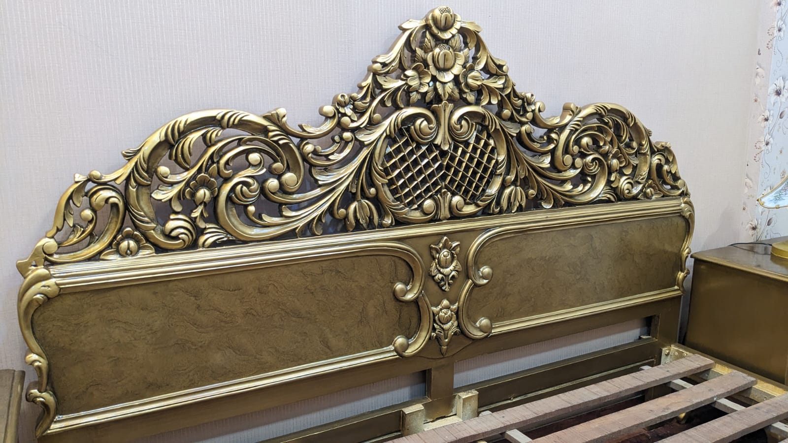 Solid Sheesham Wood Chinioti King Size Bed Set