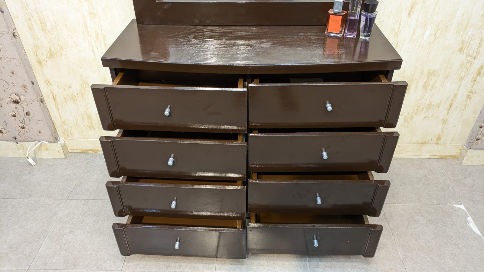 Pair Of Single Beds Set