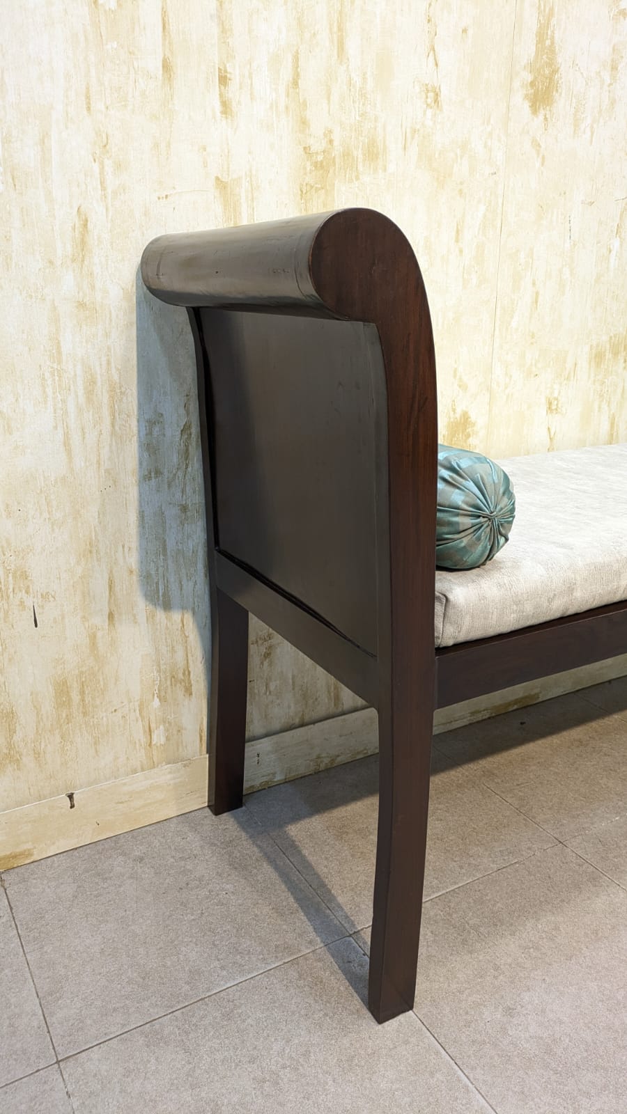 2 Seater Seattee