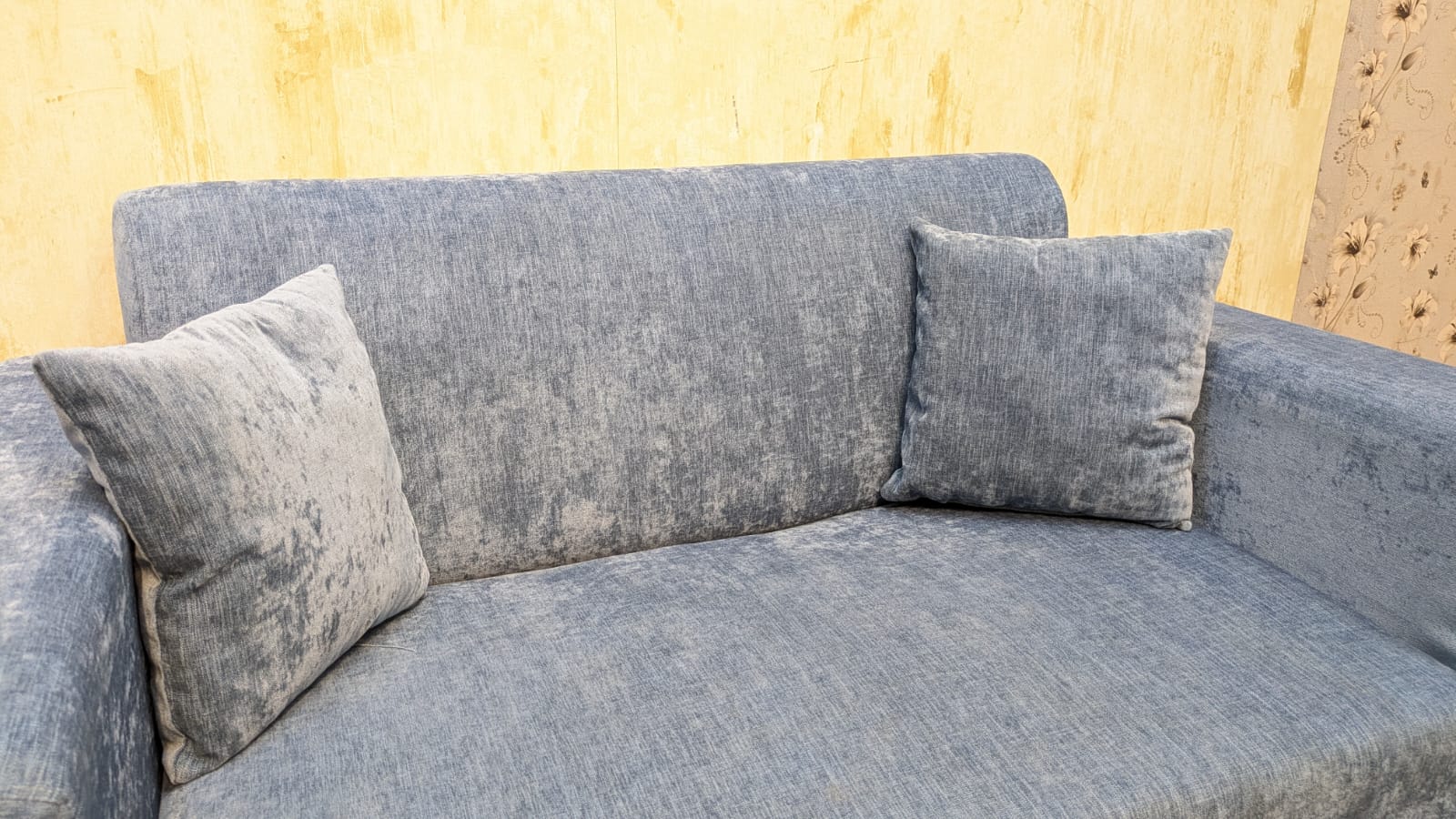 Elegant Design 6 Seater Sofa Set
