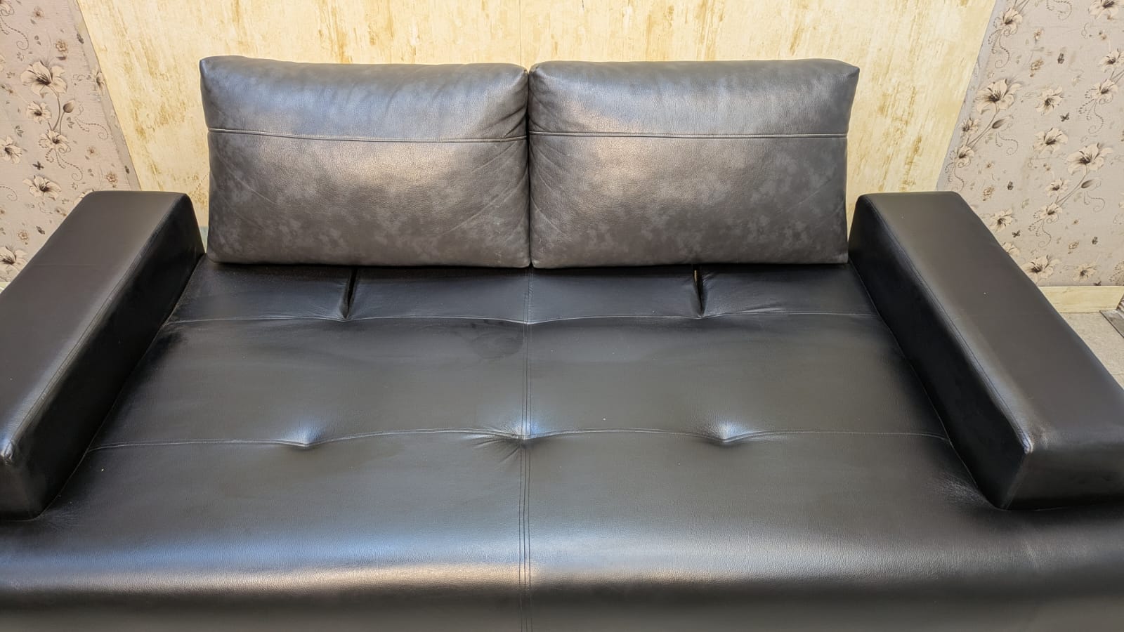 Interwood Astor Reclining Backrest 5 Seater Sofa Set