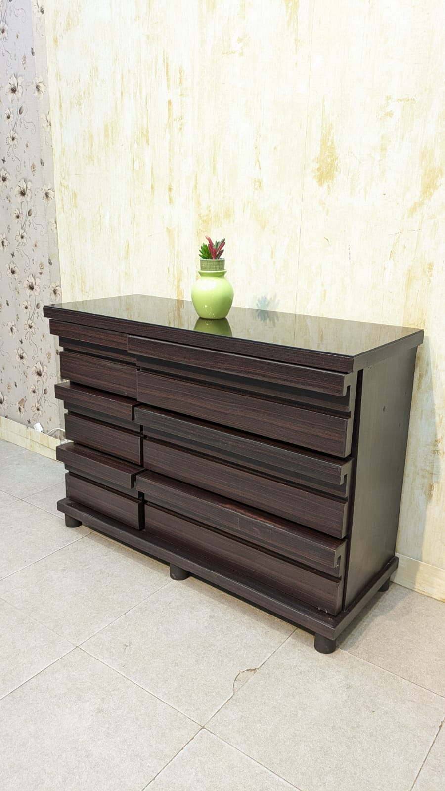 Chester Drawers