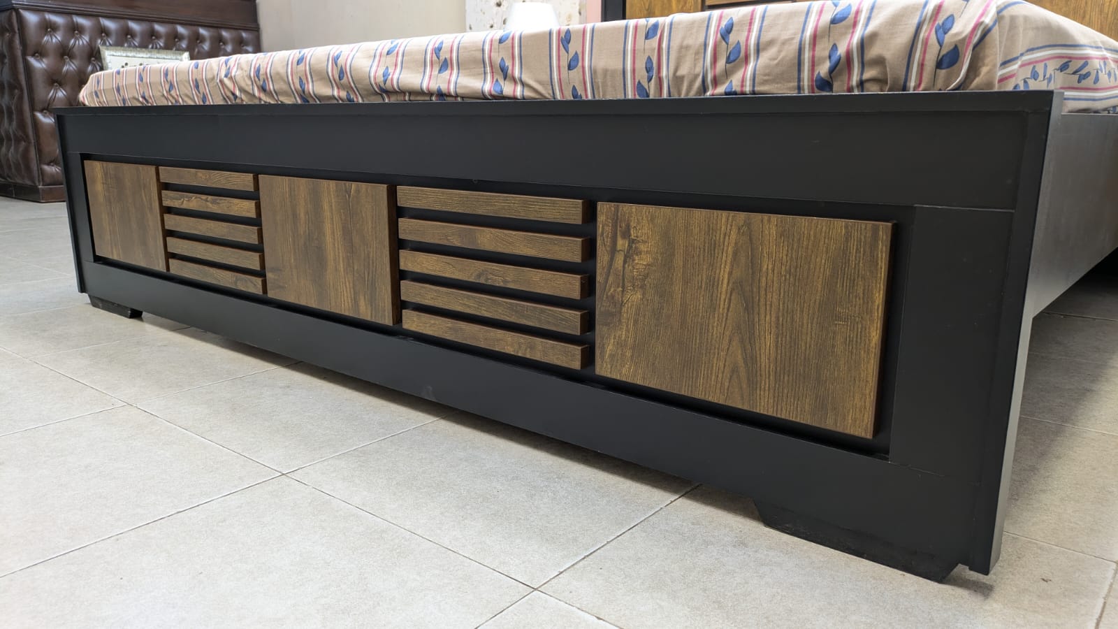 Brand New King Size Bedroom Set