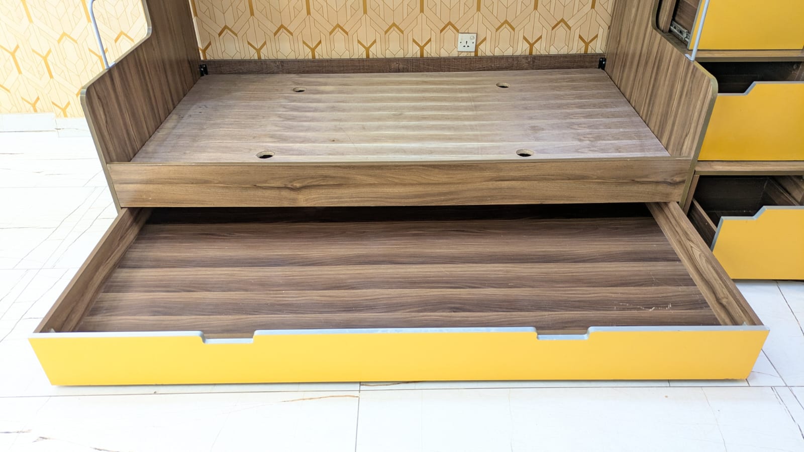 Interwood Wilson Triple Bunk Bed