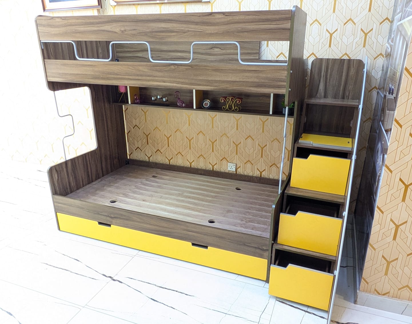Interwood Wilson Triple Bunk Bed
