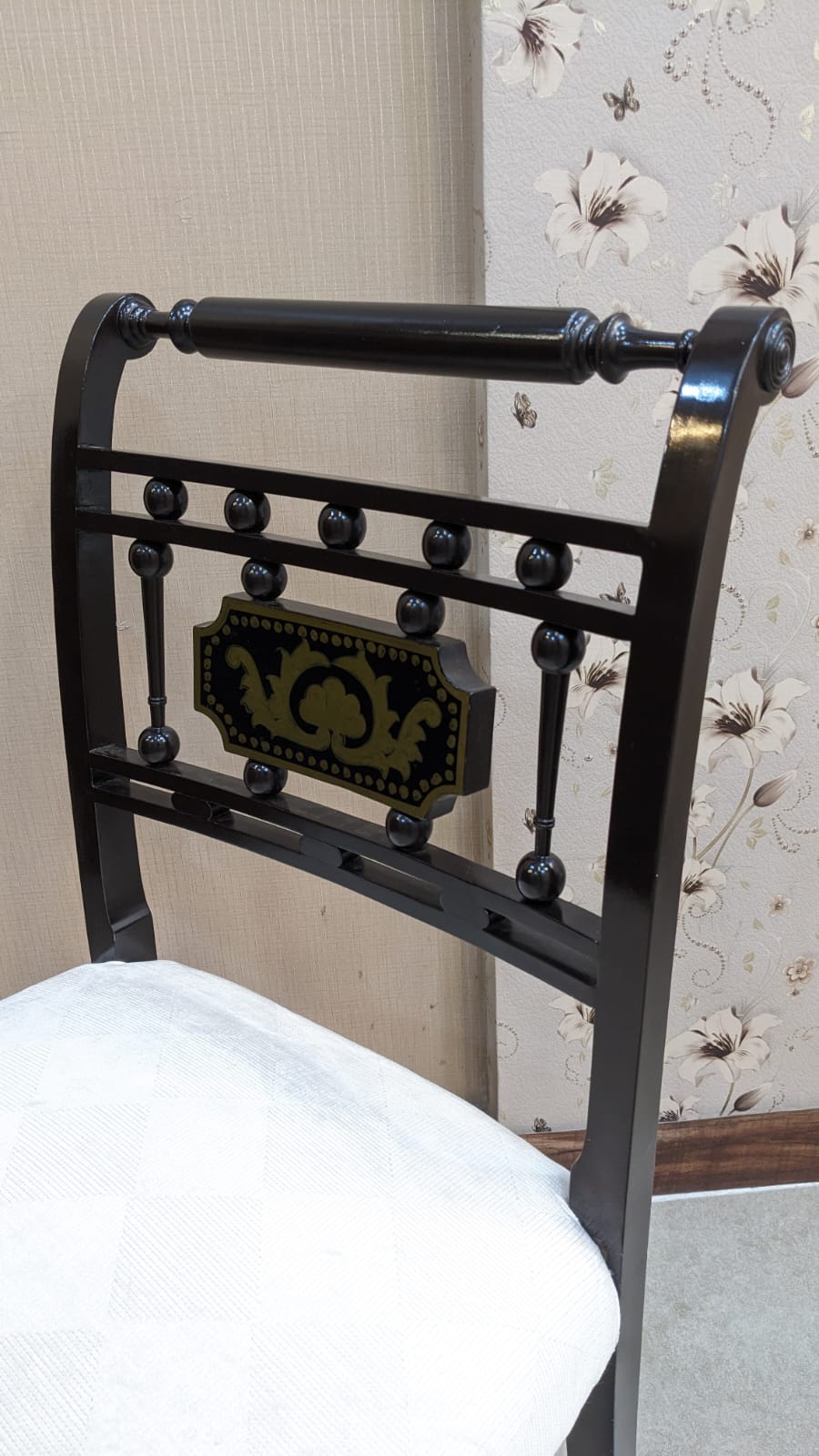 6 Seater Dining Table