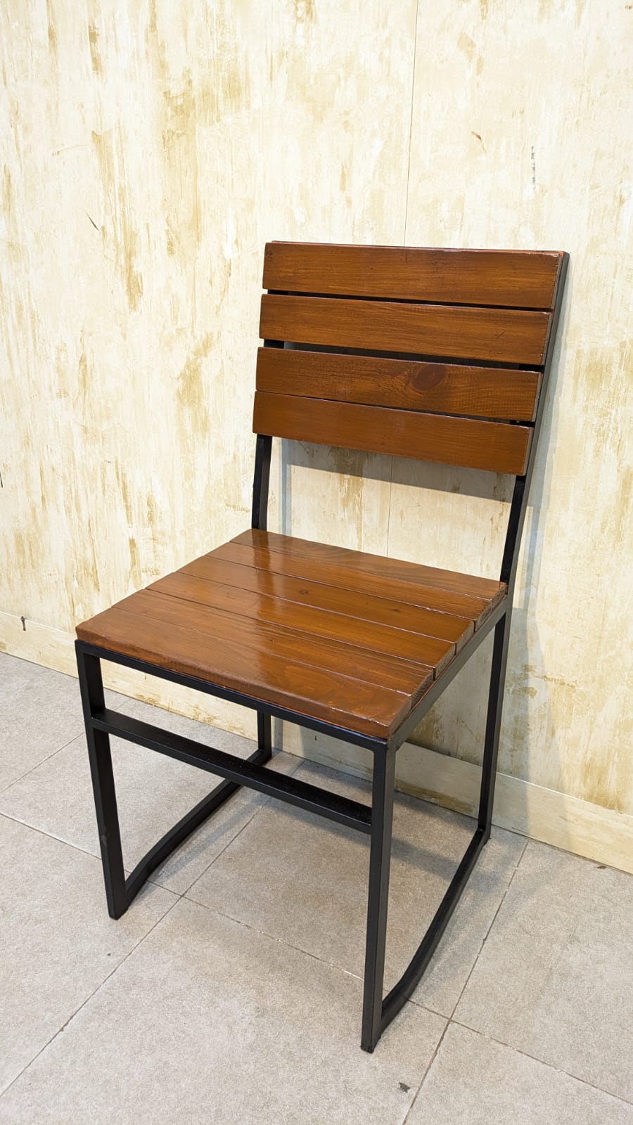 6 Seater Dinning Table