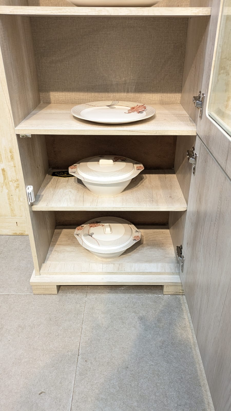 Crockery Divider