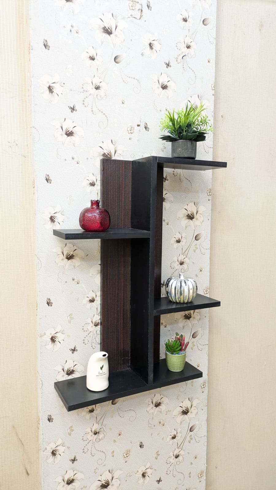 BRAND NEW WALL-MOUNTED DISPLAY SHELF