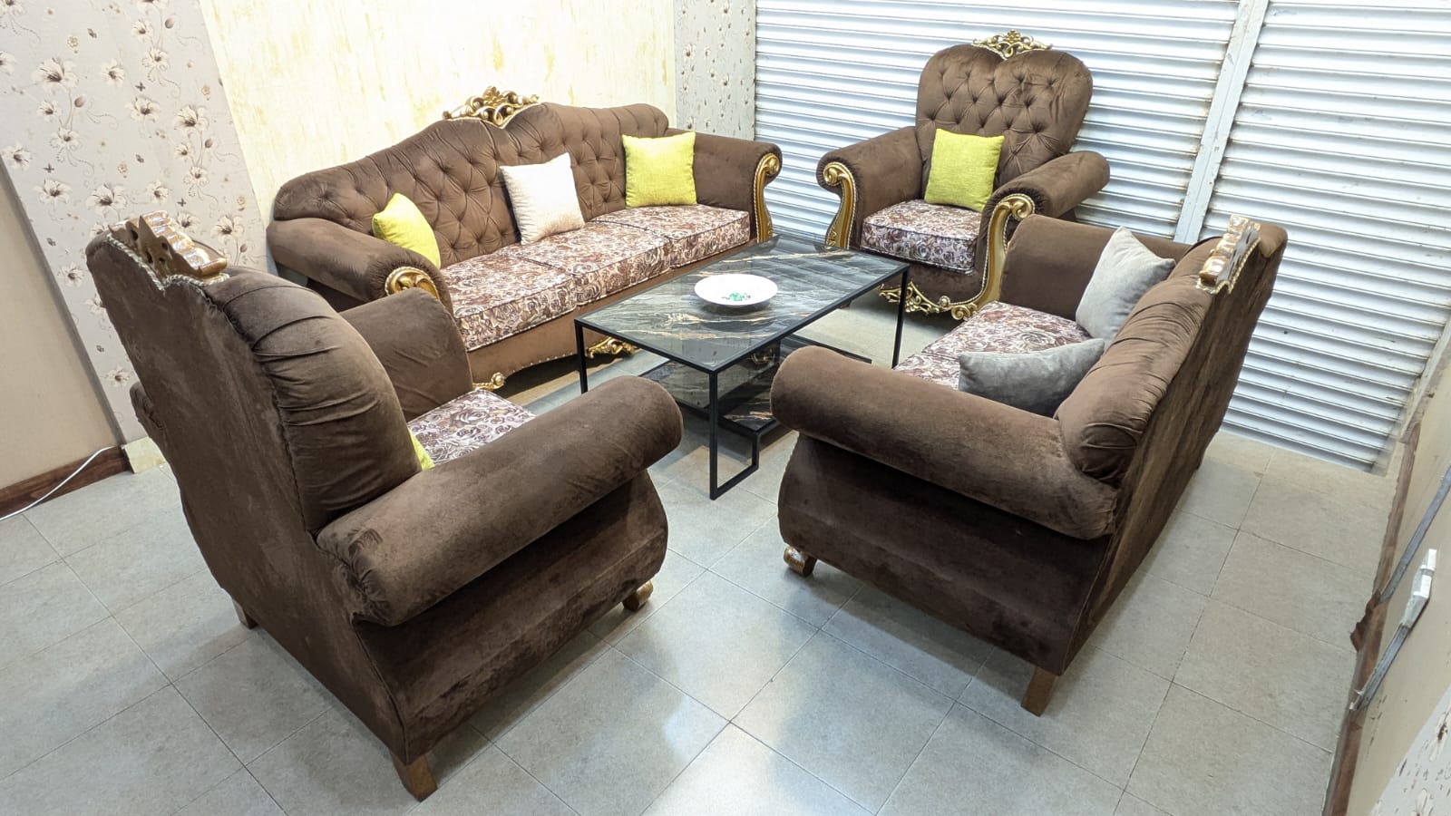 Luxurious 7 Seater Sofa Set