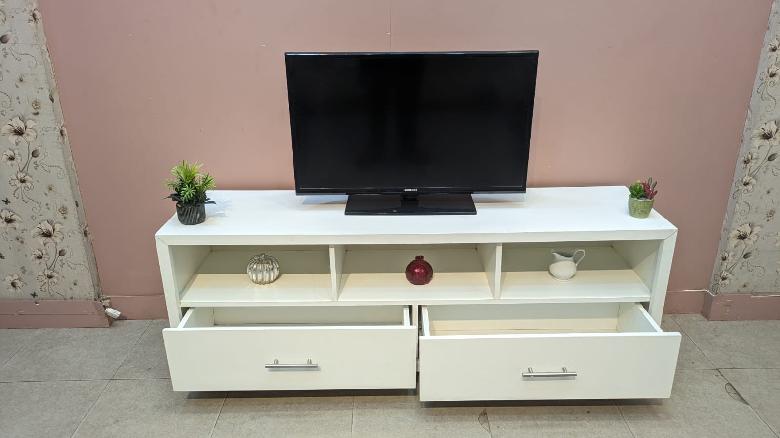 Led TV Unit