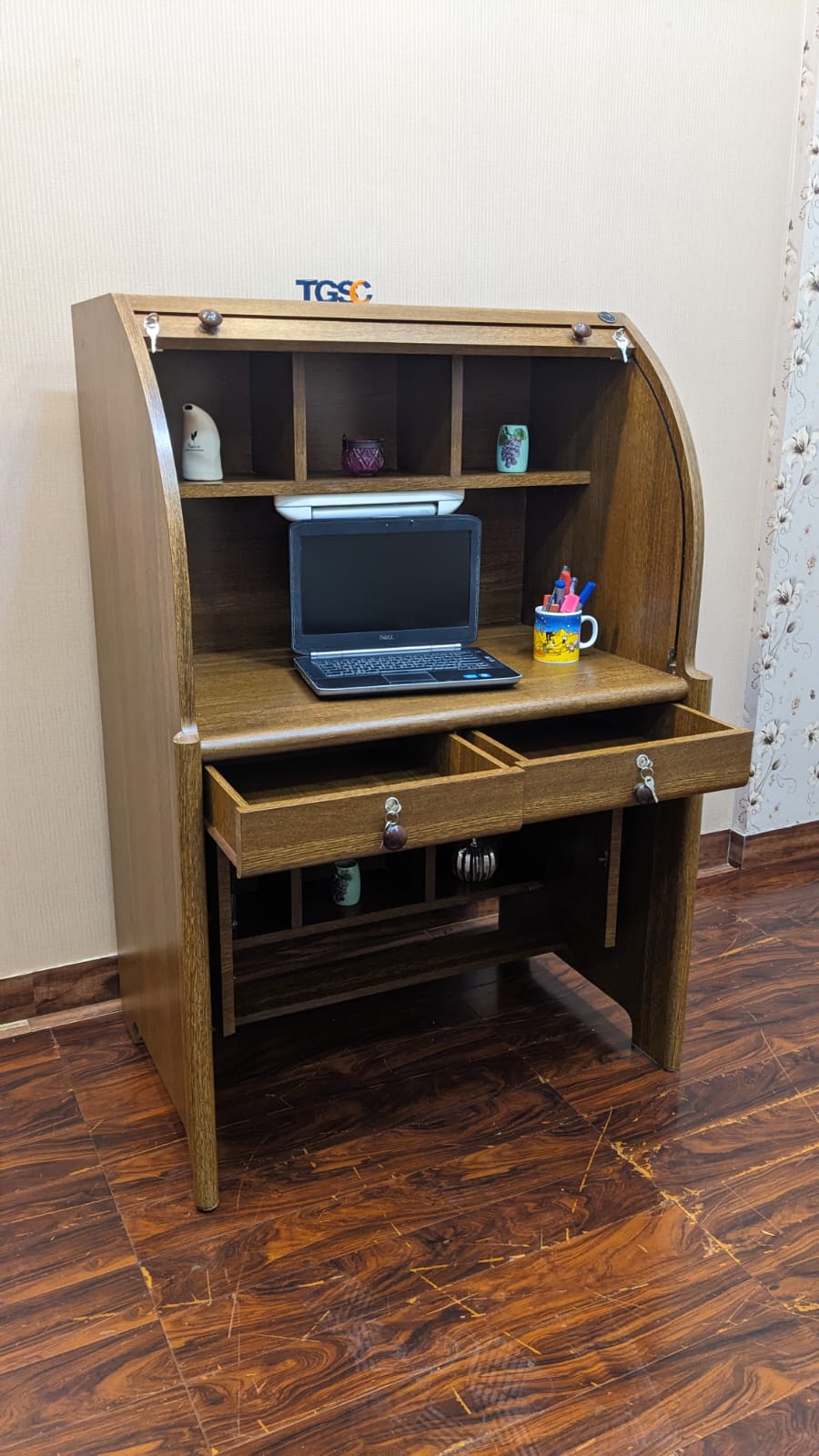 ✨ Imported ✨ Roll Top Desk