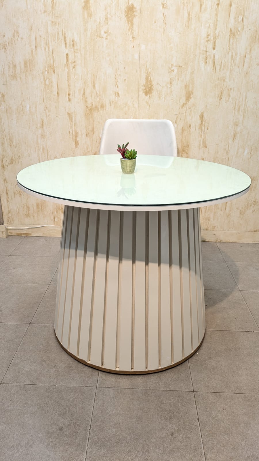 4 Seater Dining Table