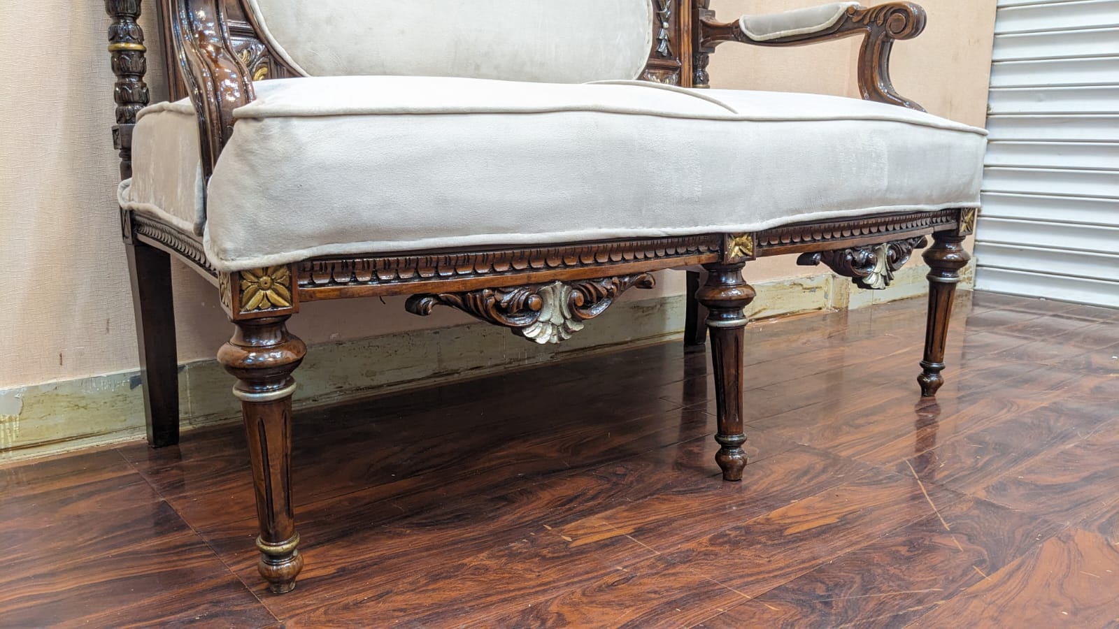 Solid Sheesham Wood 4 Seater Sofa Set