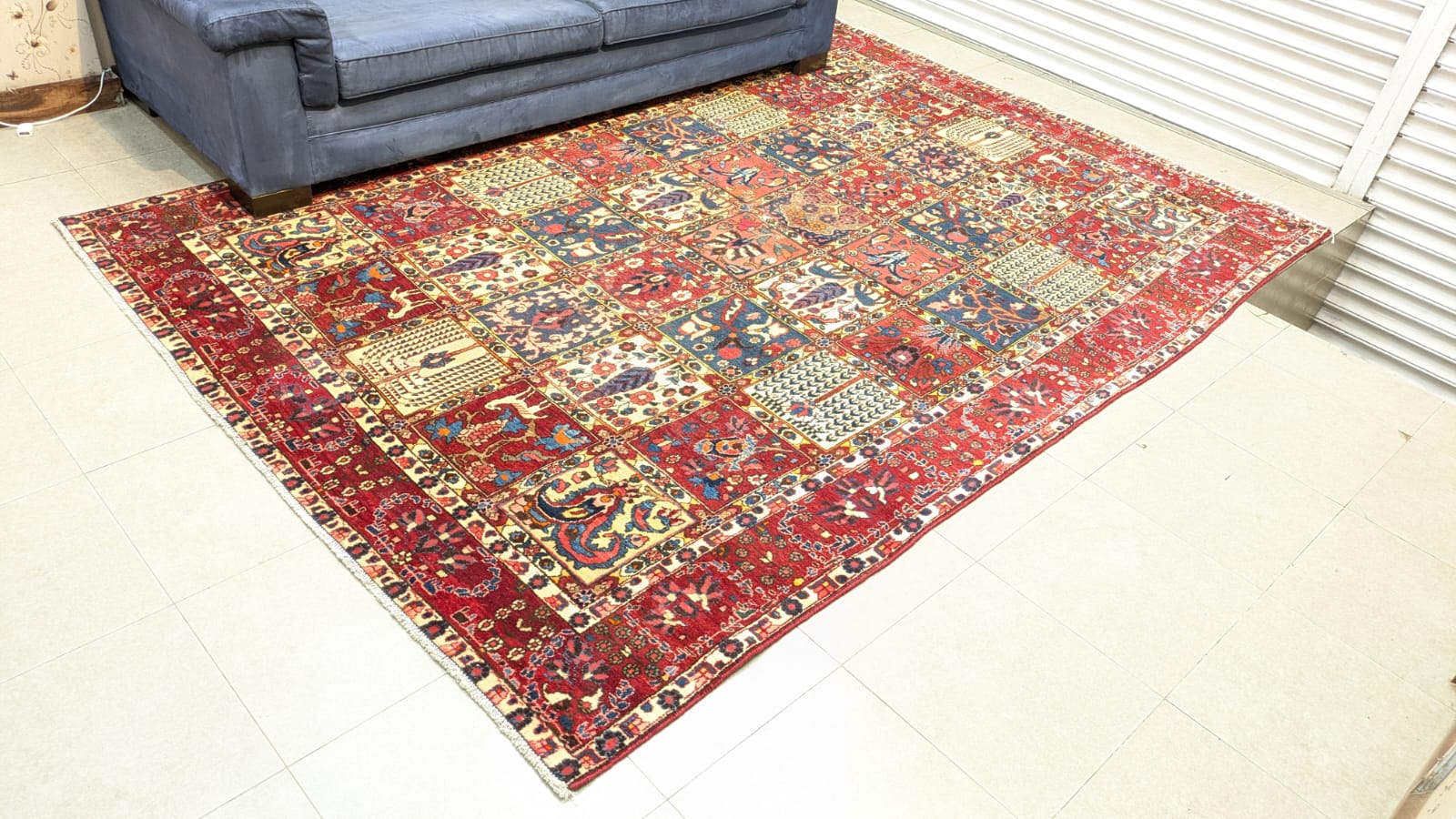 Vintage Bakhtiari Iran Hand Knotted Carpet