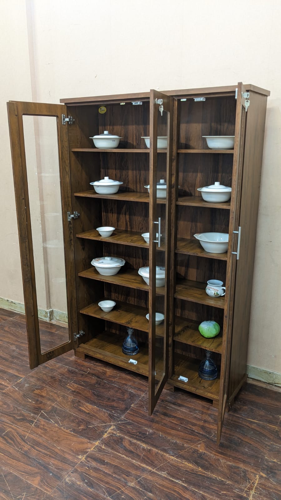 DivineCrafts Brand New Crockery Divider