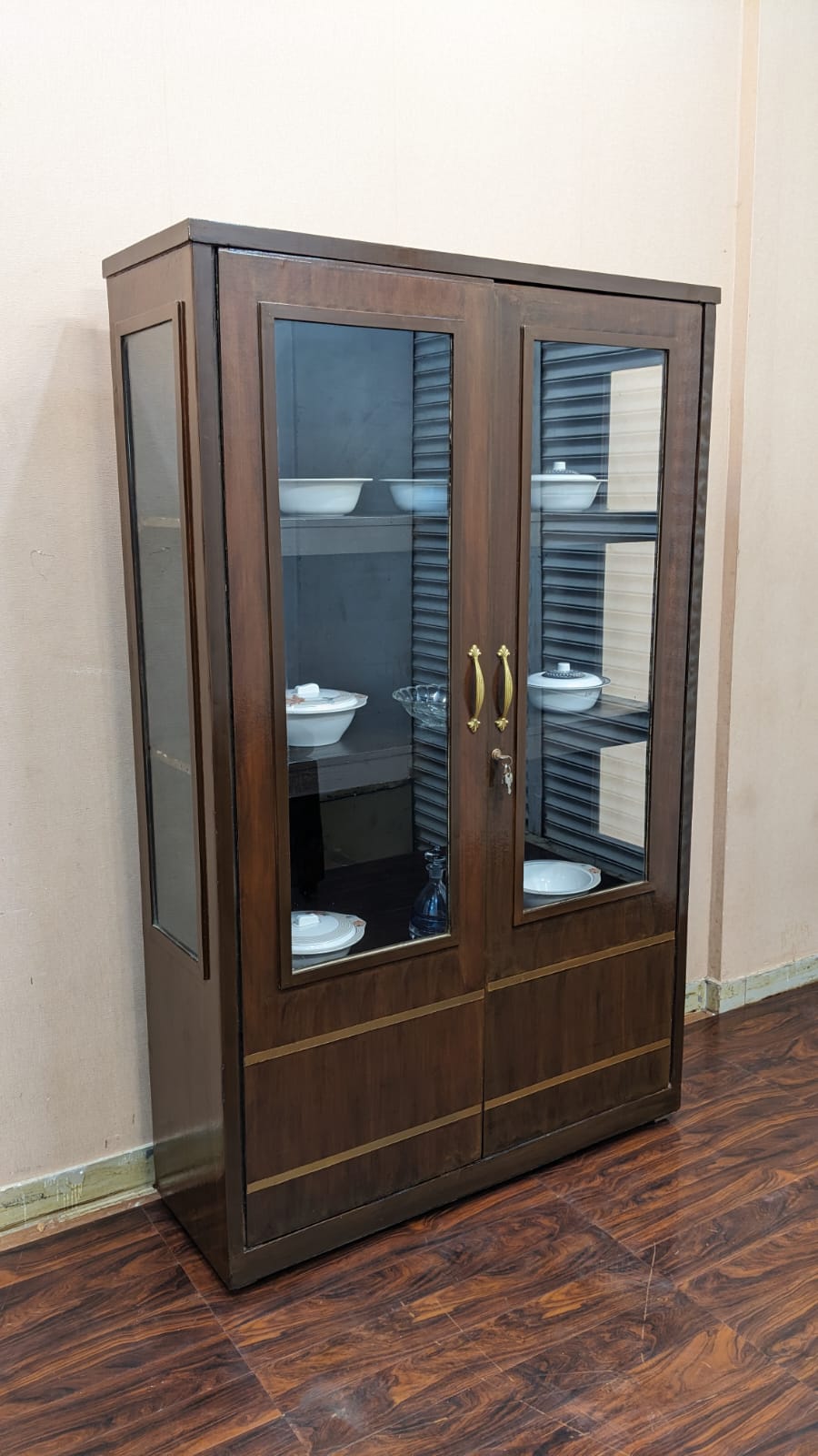 2 Door Corckery Divider