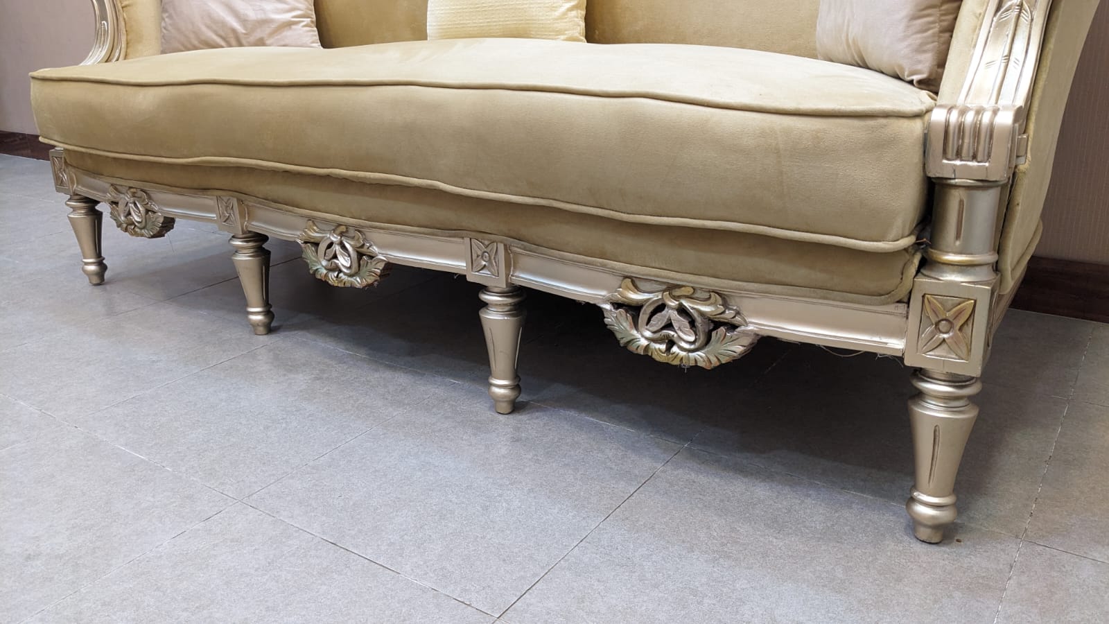 Solid Sheesham Wood 3 Seater Chinioti Sofa