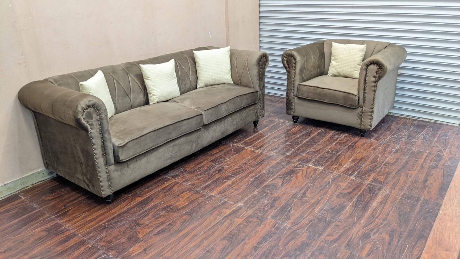4 Seater Sofa Set