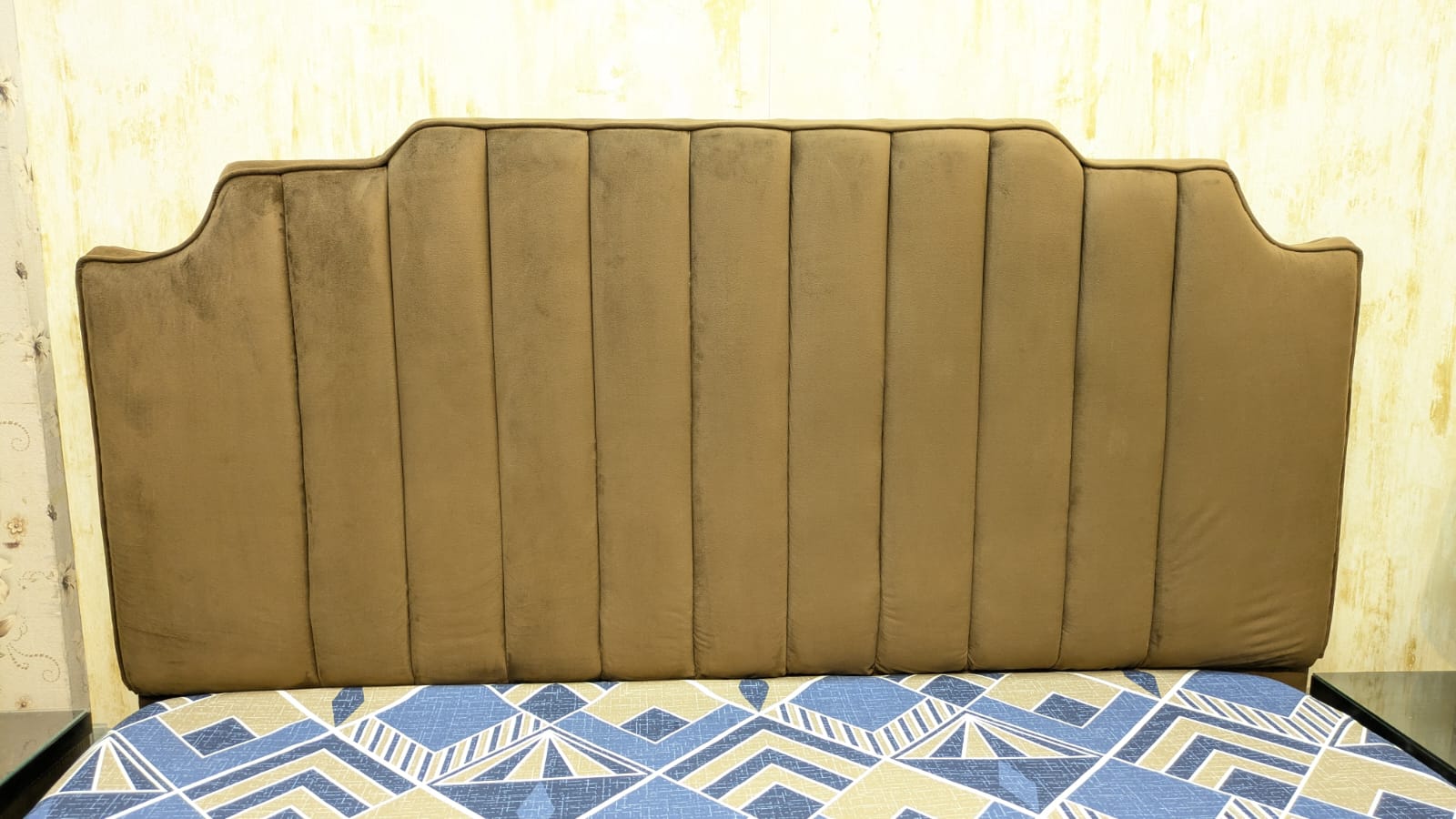 Modern Design King Size Bedroom Set