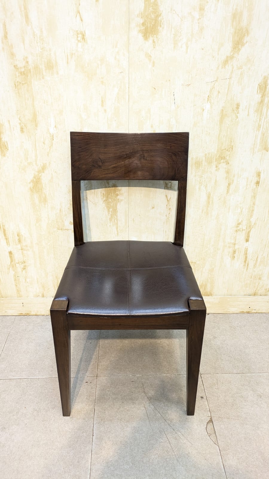 Solid sheesham wood room chair