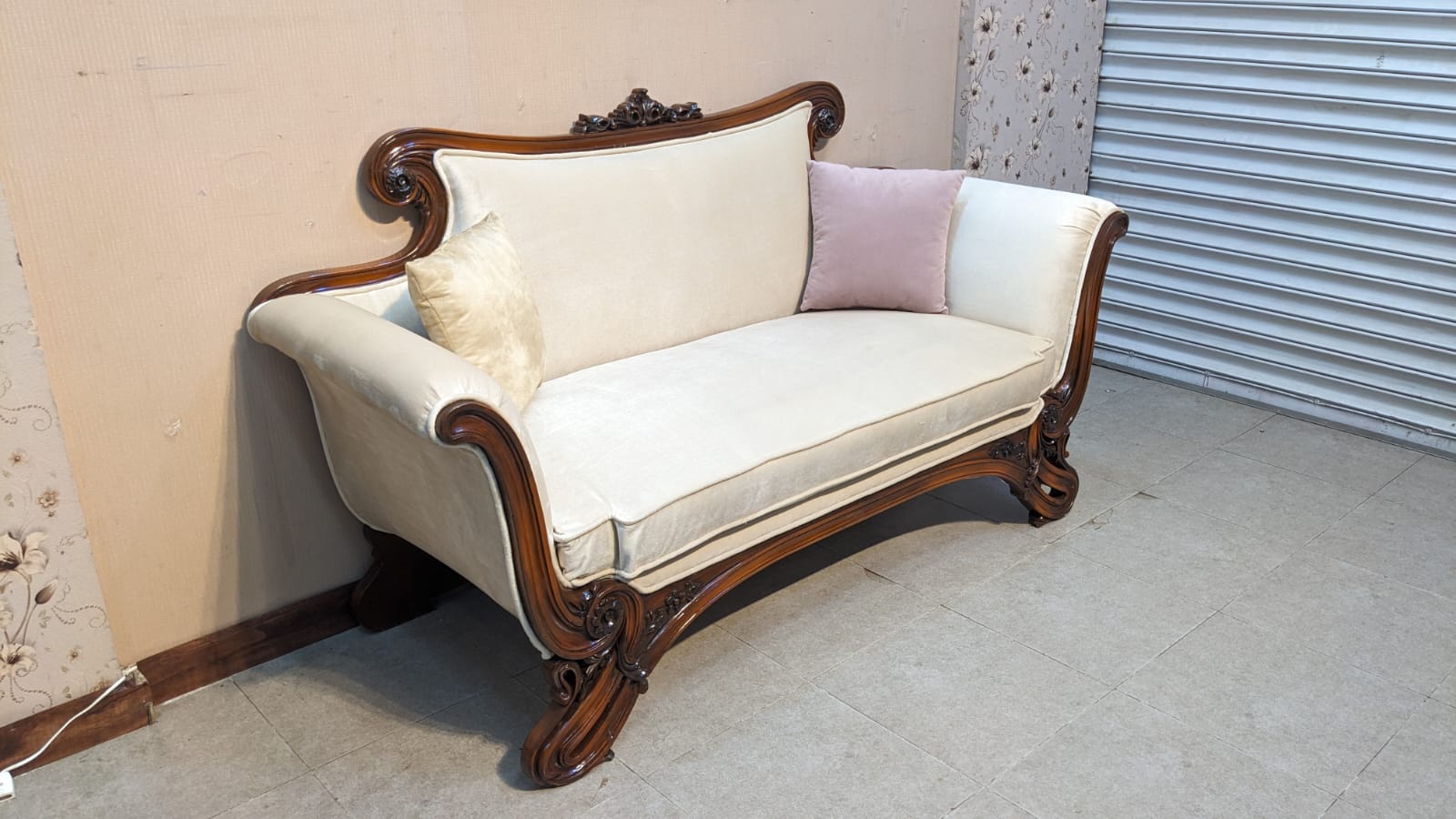Solid Sheesham Wood 2 Seater Divan