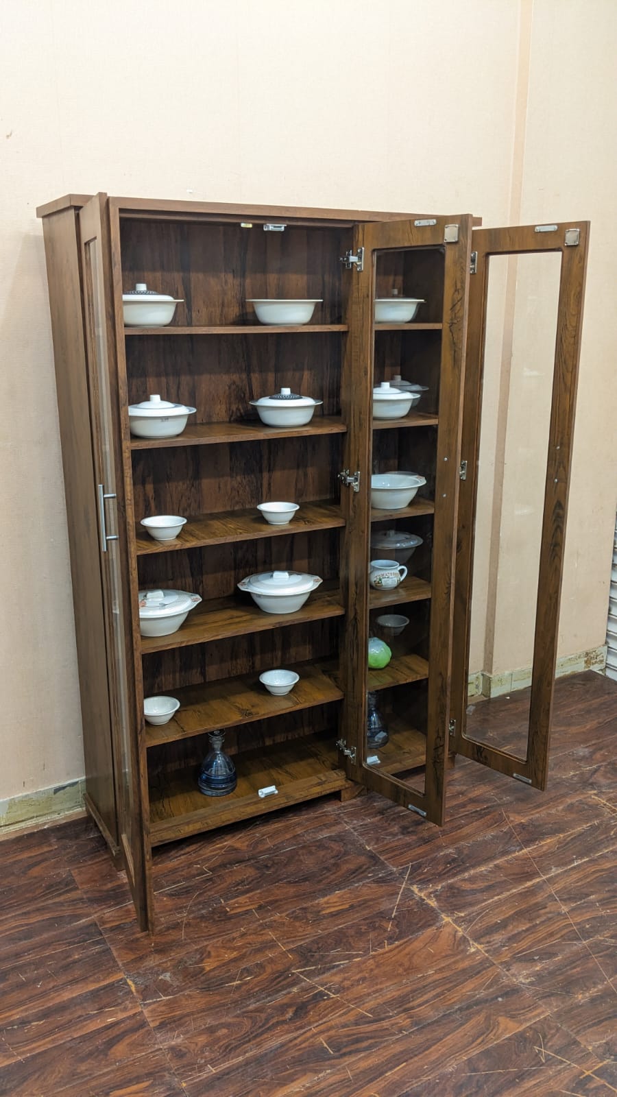 DivineCrafts Brand New Crockery Divider