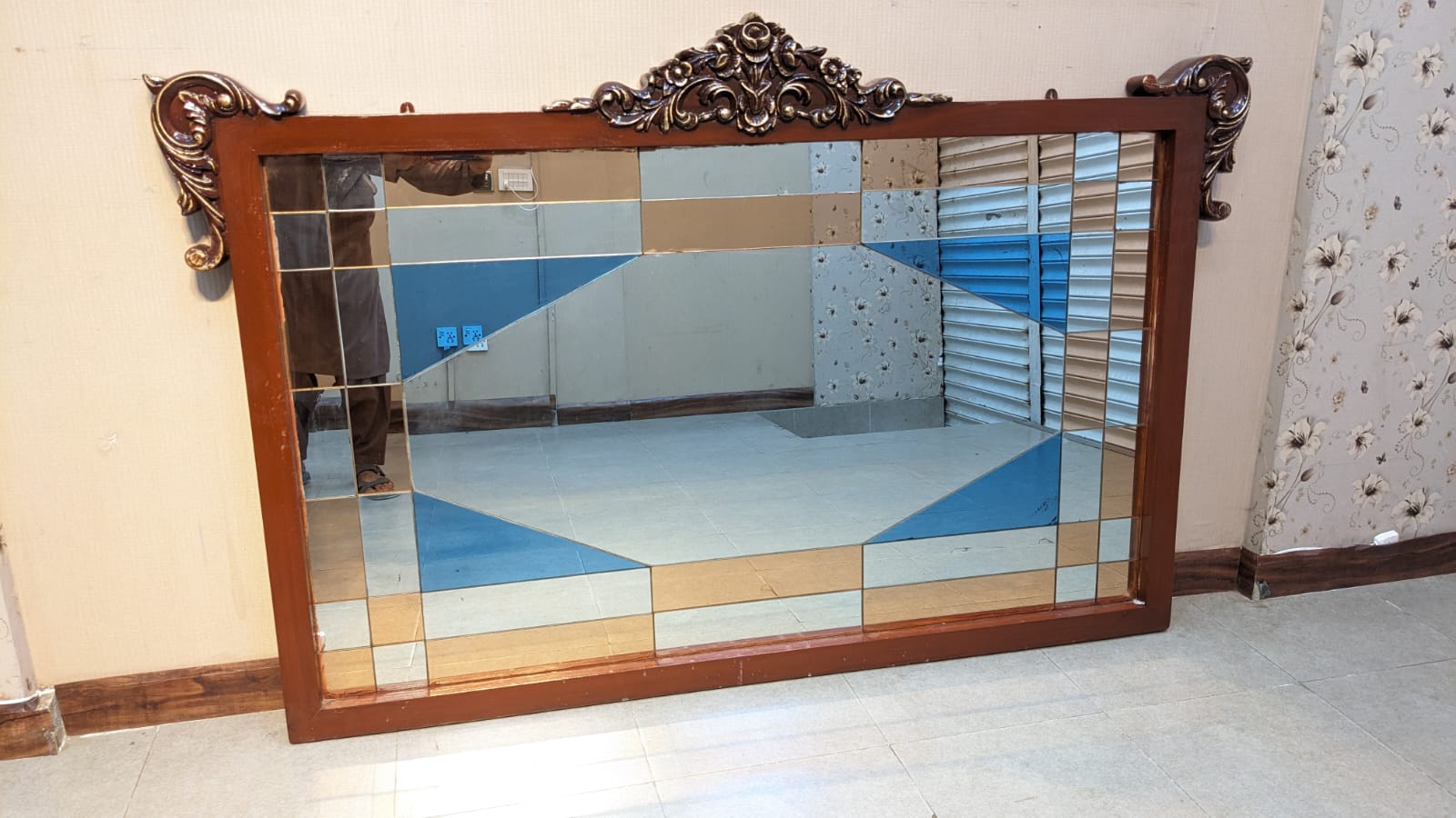 Wall Mounted Mirror
