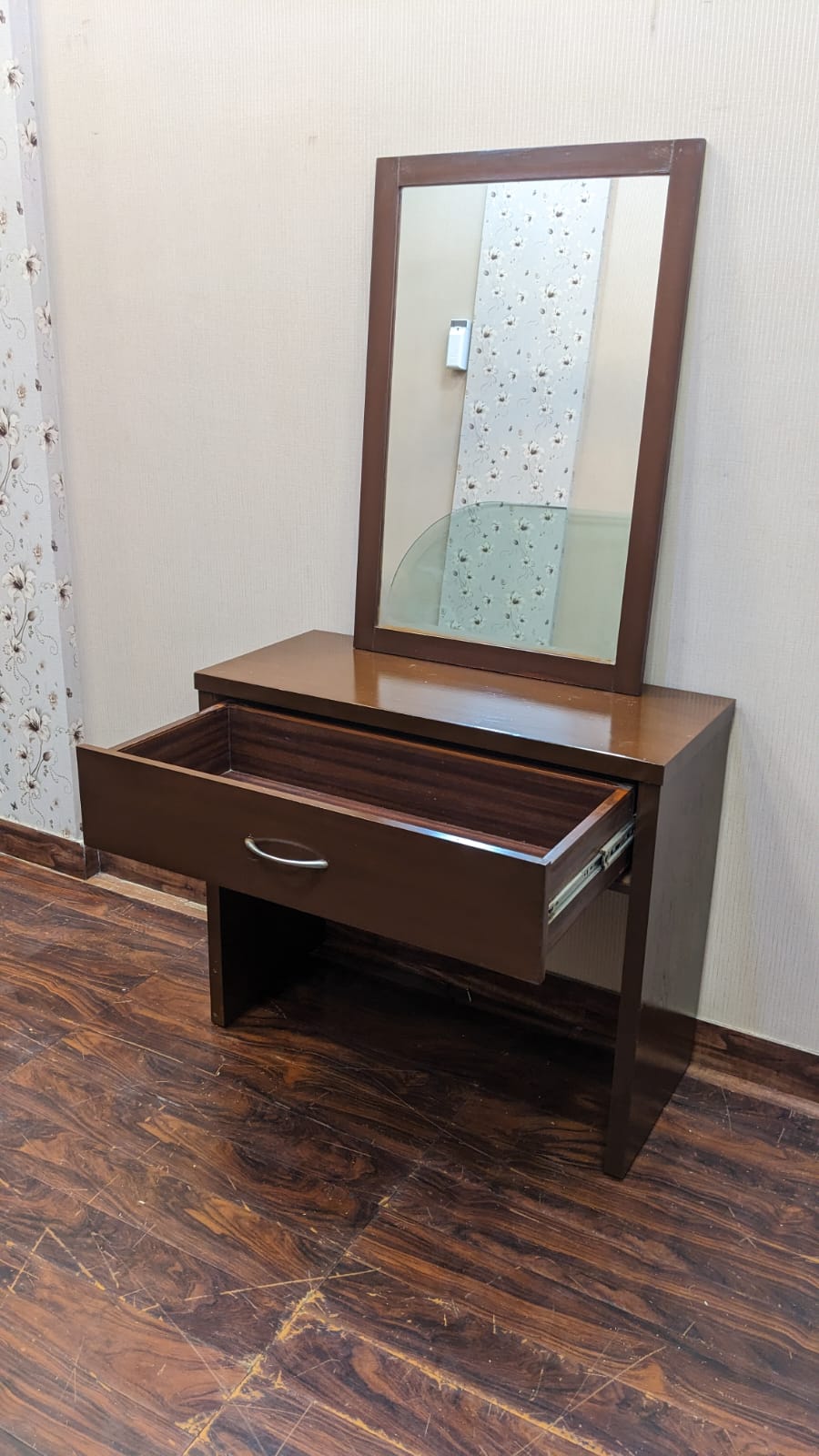 ✨Habitt Cooper ✨ Queen Size Bed Set