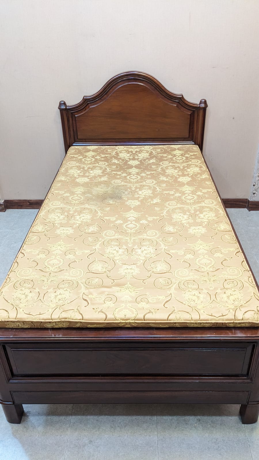 Antique 100% Solid Sheesham Wood Single Bed